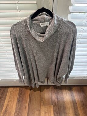 Women's Gray Ribbed Cowl Neck Sweater size M.